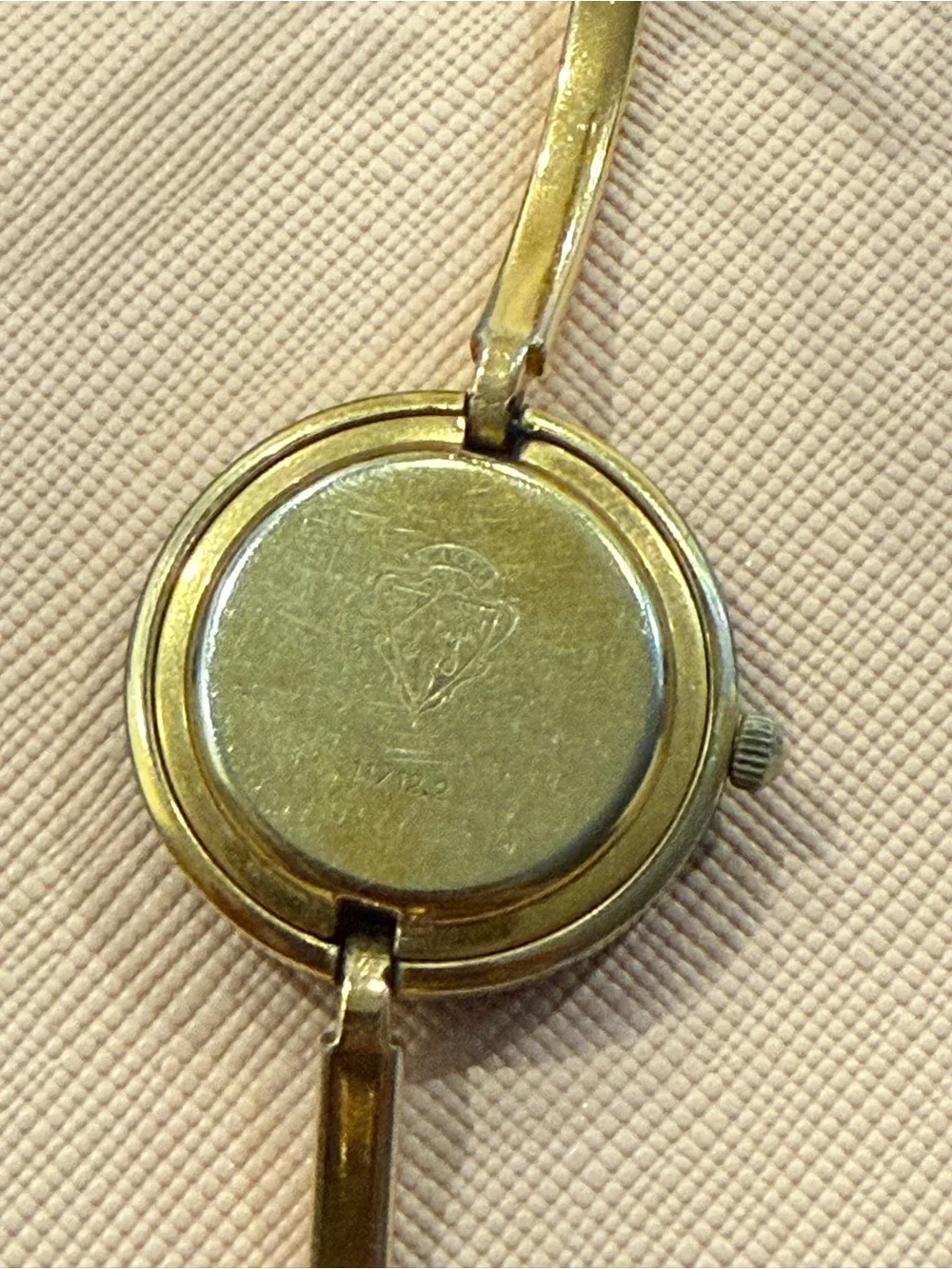 Viral vintage Gucci Bezel Watch 11/12.2